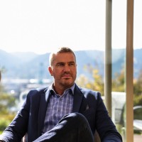 Desti Employee John Taylor's profile photo