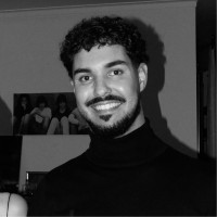 Alexandre Rodrigues Email