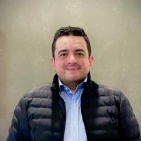 Databricks Employee Oscar Pinzon's profile photo