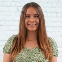 Annika Roser Email