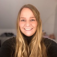 Manuela Bertram Email