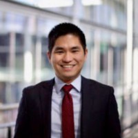 Email e telefono di Henry Ren