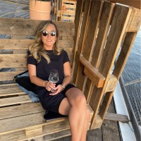 Linda Schuricht Email