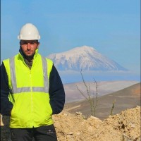 Enes Akyüz Email