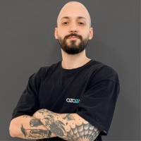 Vitor Arruda Email