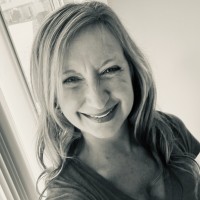 Nicole Linke Email