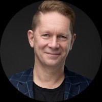 Simon Kriss Email & Phone Number