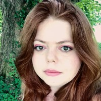 Growth Machine Employee Amber Kanuckel's profile photo