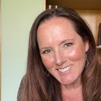 Sandra Neuman Email & Phone Number
