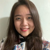 Vi P. Email