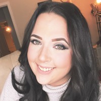 Bright Breaks Employee Robin Strong's profile photo