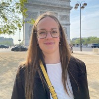 Lucie Vendeville Email