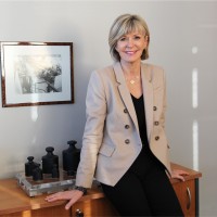 PRECIA MOLEN Employee Anne-Marie Escharavil's profile photo