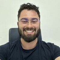 Leonardo Assef Coelho Email