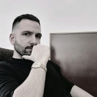 Andreas Stavrou Email