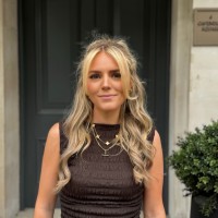 Olivia Moss Email & Phone Number