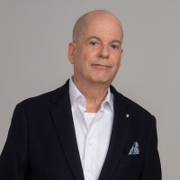 Email e telefono di Brian Winston