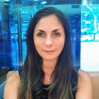 Lorena Arellano Email