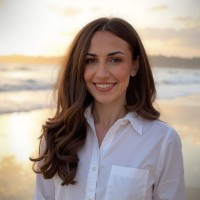 Connect Outbound Employee Elin Haritounian's profile photo