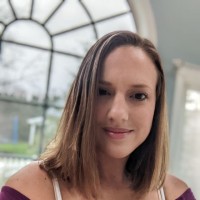 Fragrance.com Employee Rebekah Yeoman's profile photo