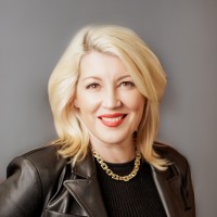 C-Suite Network Women's Coaching & Consulting Council Employee Tricia Benn's profile photo