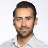 Mobile Interaction Employee Eddie Sars's profile photo