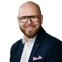 Lassi Mäkelä Email