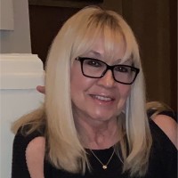 Karen Giatrelis Email & Phone Number