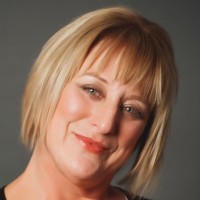 Celia Holmes Email & Phone Number