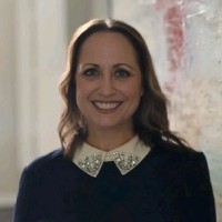 Amanda Hays Email & Phone Number