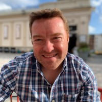 Stuart Kerr Email & Phone Number