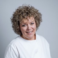 Chrisi Papachristou Email