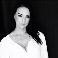 Marion Nel Email
