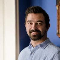 Eldar Hernández Email