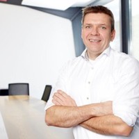 Michael Schröder Email