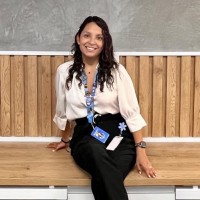 Rebeca Ortiz Santos Email