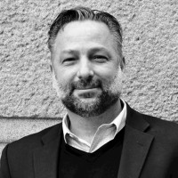 Robert mc Call Email