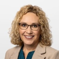 Jewelers Mutual Group Employee Tina Olm's profile photo