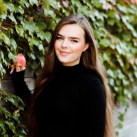 Calcareous Vineyard Employee Frannie Brown's profile photo