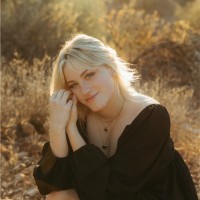 Amelia Paul Email