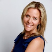 Amazon Web Services (AWS) Employee Stephanie Vaillancourt's profile photo