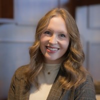 Olivia Mills Email & Phone Number