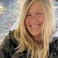 Lori McLeod Email