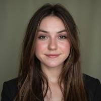Caroline Steeves Email & Phone Number