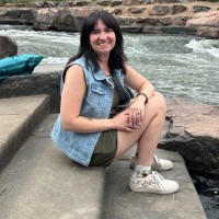 Michelle Kearns Email & Phone Number