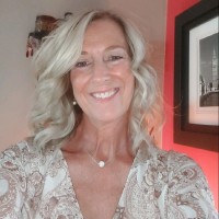 Avon Employee Helene Belanger's profile photo