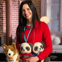 Elizabeth Leone Email & Phone Number