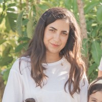 Sézane Employee Foujan Volk's profile photo