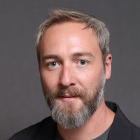 Block Employee Tom Metcalfe's profile photo