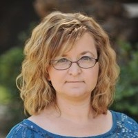 Nichole Hampton Email & Phone Number